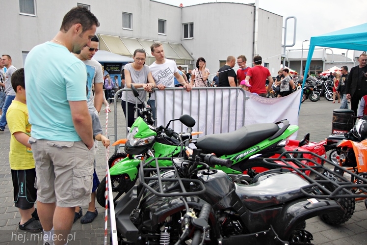 Piknik Motoryzacyjny na obiektach Reg Benz ? cz. I