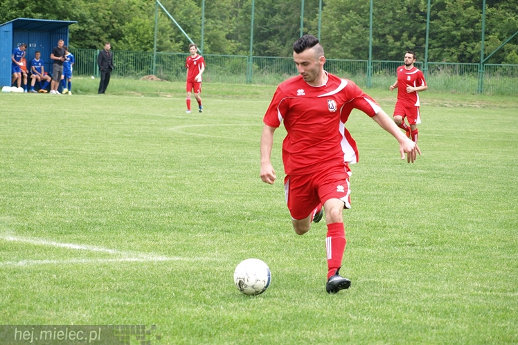 Smoczanka Mielec - Gryf Mielec 2:1