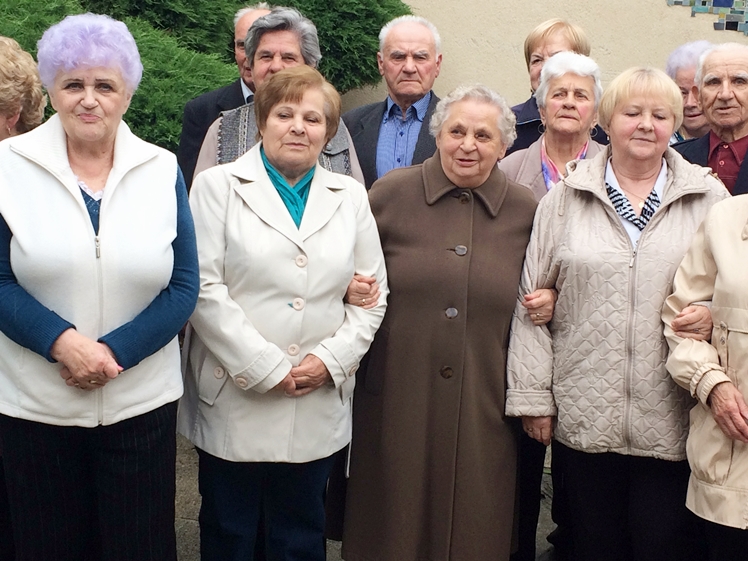 Ogniskowe spotkanie w Klubie Seniora ?Złota Jesień?