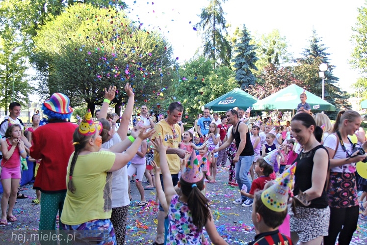 DZIECINADA na Dzień Dziecka 2015. Zabawa z Ruphertem i Rico