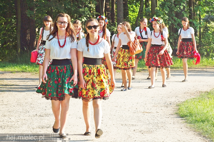Kto garnki lepi? 19. Prezentacje już za nami