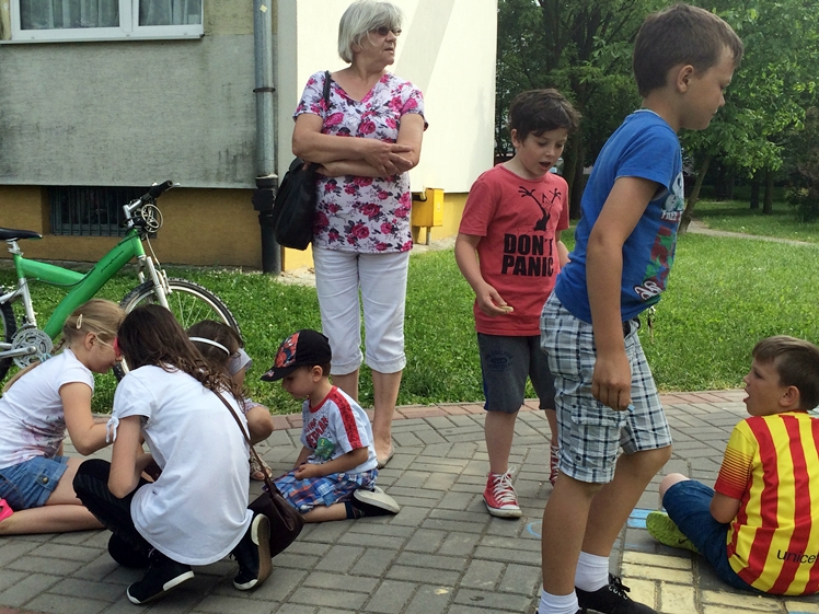 Dzieci z osiedla Lotników bawiły się na festynie plenerowym