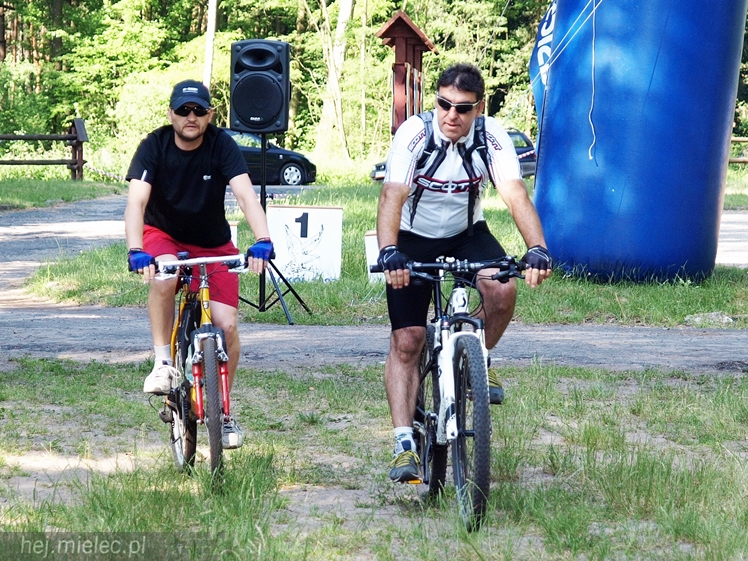 Biegiem i na rowerze po lesie. Trzecia edycja Mieleckiej Imprezy Turystycznej za nami!