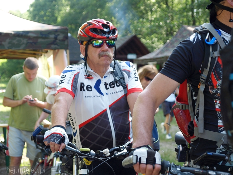 Biegiem i na rowerze po lesie. Trzecia edycja Mieleckiej Imprezy Turystycznej za nami!