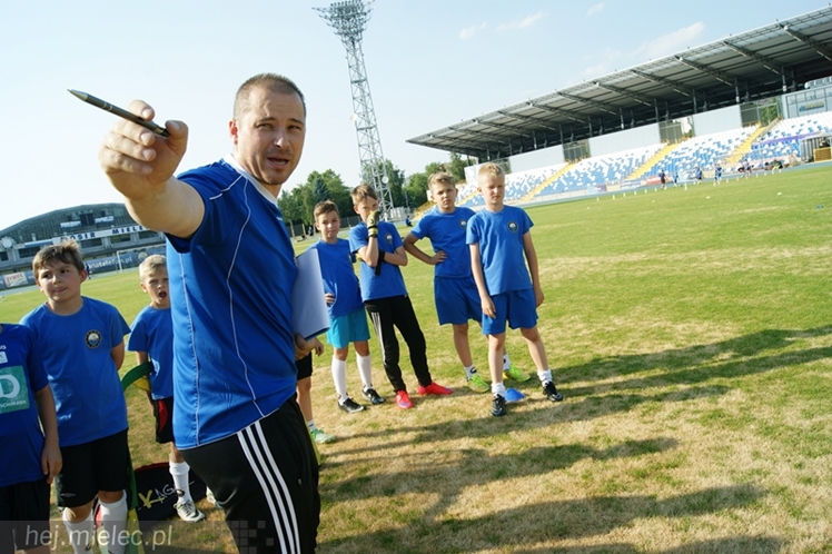 Pierwszy piłkarski Dzień Talentu przyciągnął około stu młodych mielczan
