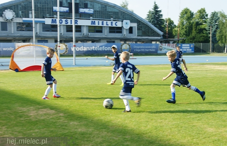 Pierwszy piłkarski Dzień Talentu przyciągnął około stu młodych mielczan