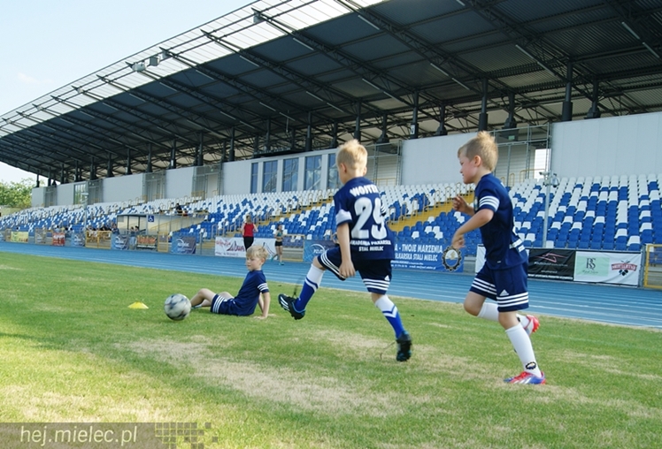 Pierwszy piłkarski Dzień Talentu przyciągnął około stu młodych mielczan