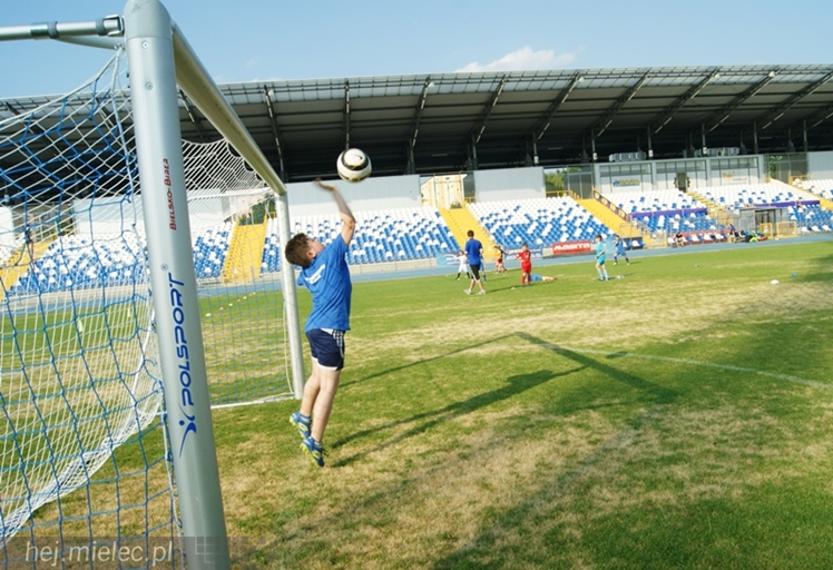 Pierwszy piłkarski Dzień Talentu przyciągnął około stu młodych mielczan