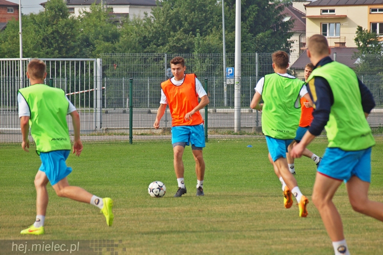 FKS Stal Mielec wystartowała z przygotowaniami