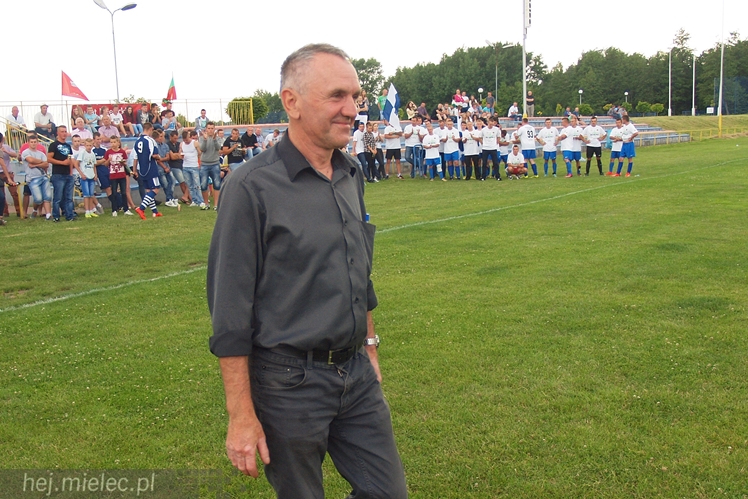 Efektowny finał PALP! Żarówka z pucharem!
