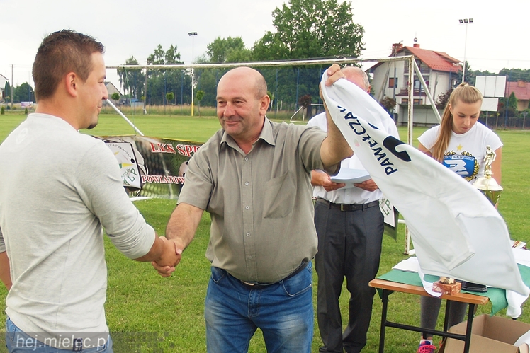 Efektowny finał PALP! Żarówka z pucharem!