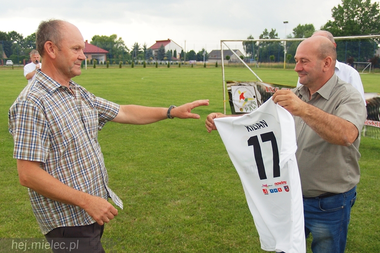 Efektowny finał PALP! Żarówka z pucharem!