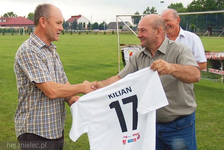 Efektowny finał PALP! Żarówka z pucharem!