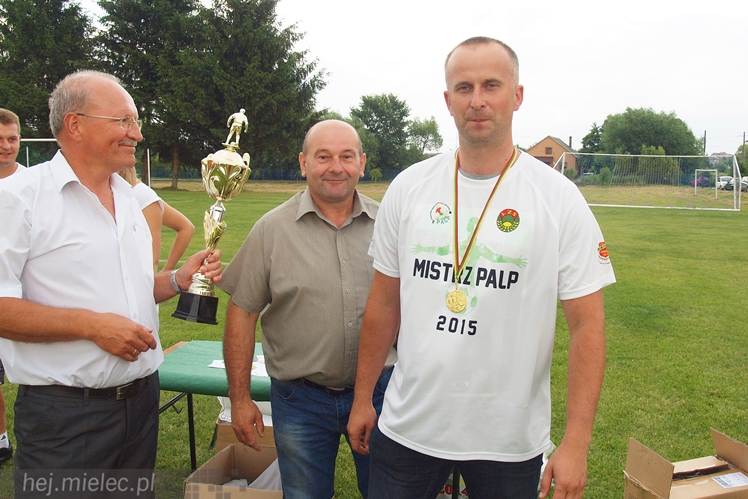 Efektowny finał PALP! Żarówka z pucharem!