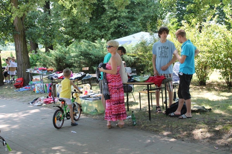 Park Handlowy przy Pałacyku Oborskich