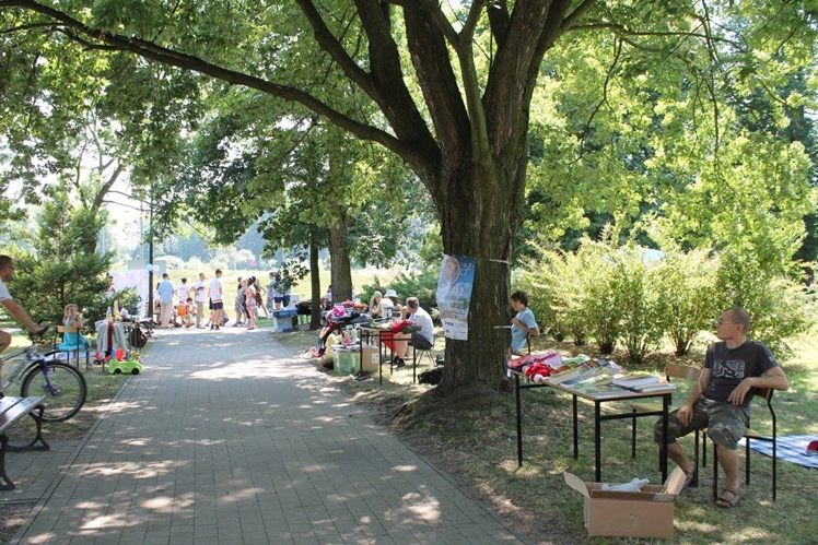 Park Handlowy przy Pałacyku Oborskich
