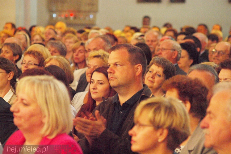 Trzech Tenorów wprawiło w zadumę by na koniec rozbawić