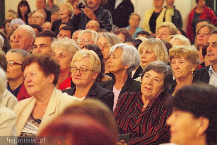 Trzech Tenorów wprawiło w zadumę by na koniec rozbawić