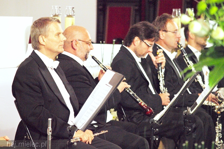 Trzech Tenorów wprawiło w zadumę by na koniec rozbawić