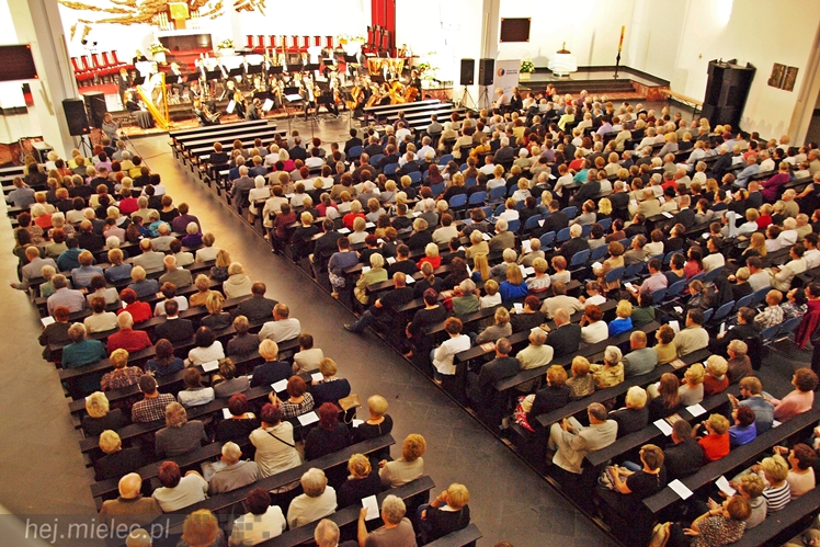 Trzech Tenorów wprawiło w zadumę by na koniec rozbawić
