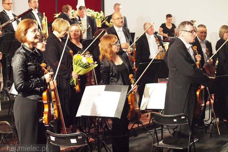 Trzech Tenorów wprawiło w zadumę by na koniec rozbawić