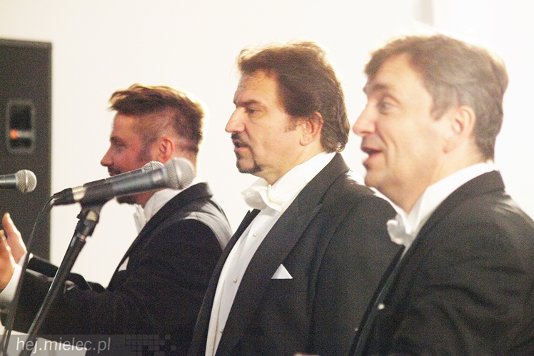 Trzech Tenorów wprawiło w zadumę by na koniec rozbawić