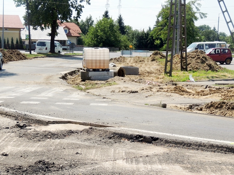 Budowa ronda przebiega zgodnie z harmonogramem