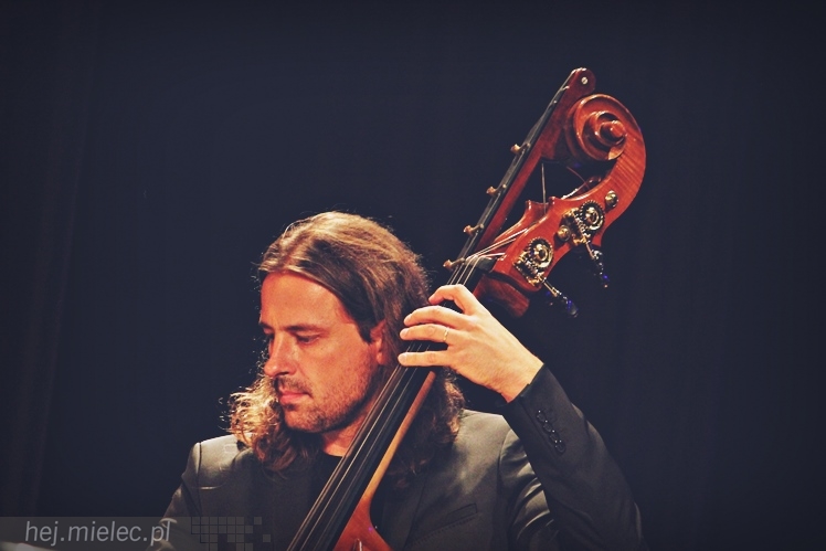 XVIII MFM w Mielcu: koncert ?Struny na ziemi? - Włodek Pawlik Trio, Marek Bałata i Lora Szafran