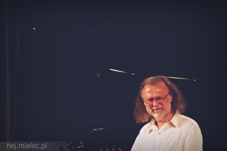 XVIII MFM w Mielcu: koncert ?Struny na ziemi? - Włodek Pawlik Trio, Marek Bałata i Lora Szafran