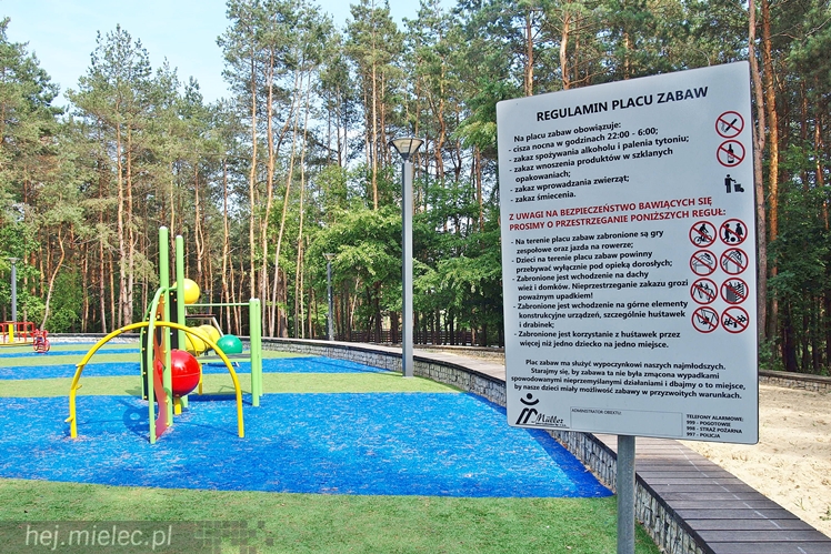 Na Górze Cyranowskiej powstała namiastka placu zabaw