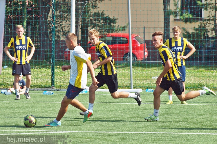 W Mielec Cup zagrało 320 zawodników