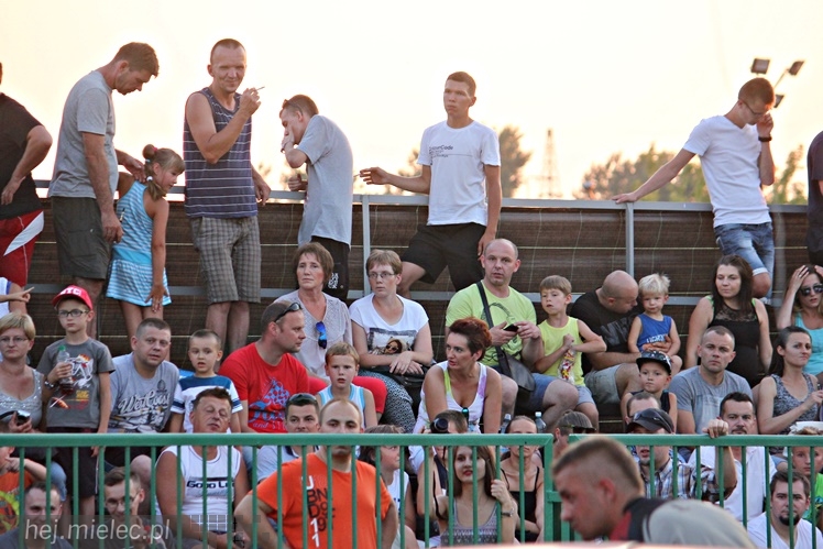 Pokaz formacji ekstremalnej STREETS OWNERS