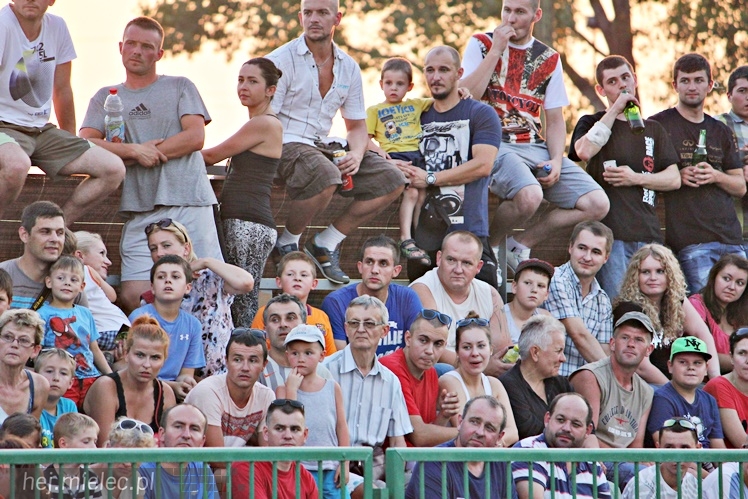 Pokaz formacji ekstremalnej STREETS OWNERS