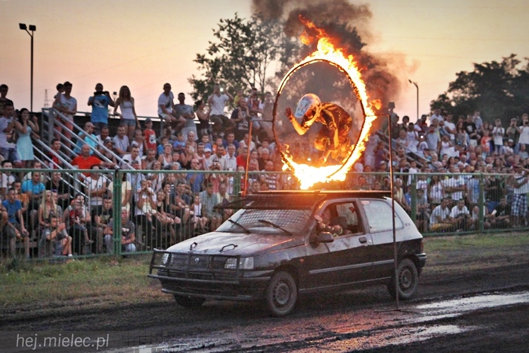 Pokaz formacji ekstremalnej STREETS OWNERS