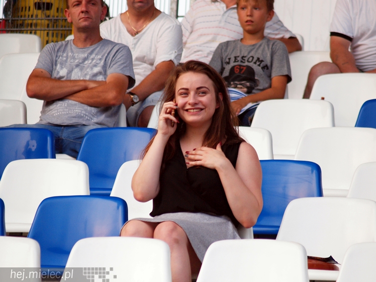 2 liga: FKS STAL MIELEC - MKS Puszcza Niepołomice 2:1