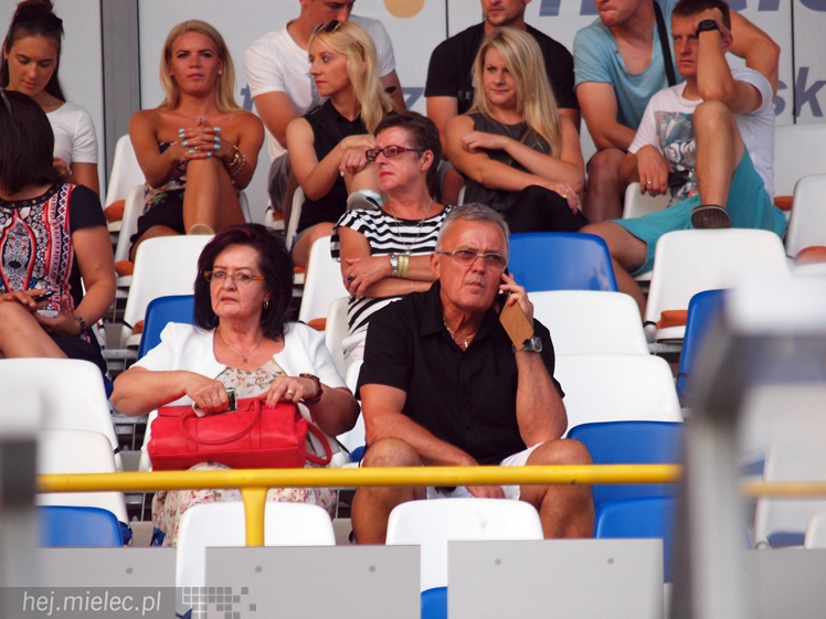 2 liga: FKS STAL MIELEC - MKS Puszcza Niepołomice 2:1