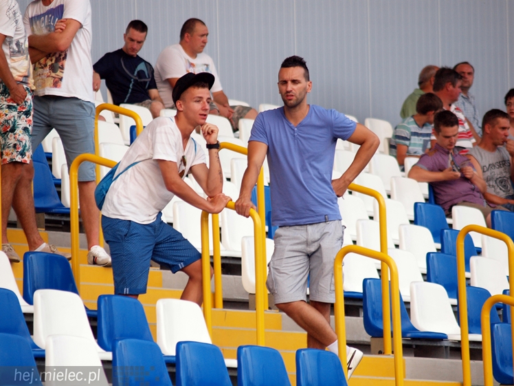 2 liga: FKS STAL MIELEC - MKS Puszcza Niepołomice 2:1