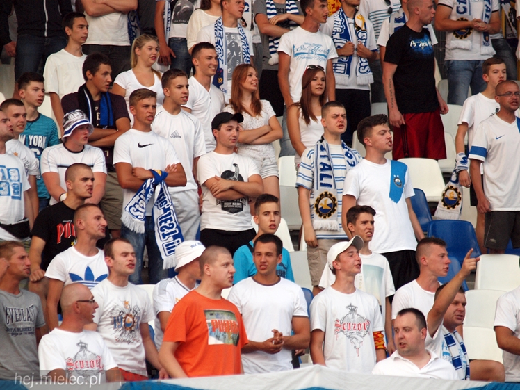 2 liga: FKS STAL MIELEC - MKS Puszcza Niepołomice 2:1