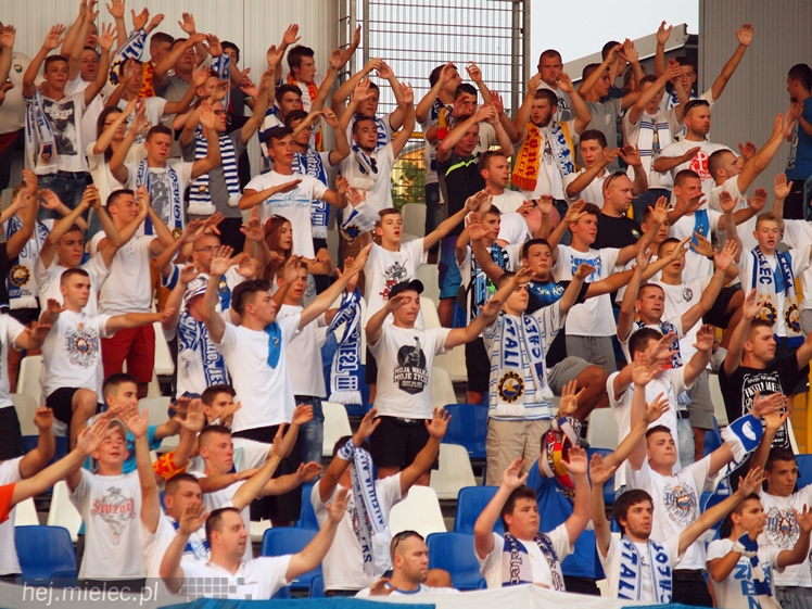 2 liga: FKS STAL MIELEC - MKS Puszcza Niepołomice 2:1