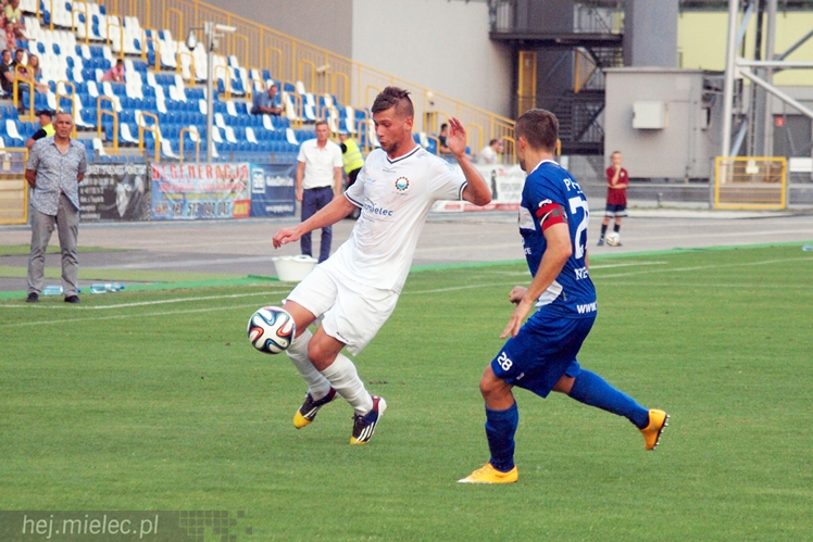 2 liga: FKS STAL MIELEC - MKS Puszcza Niepołomice 2:1