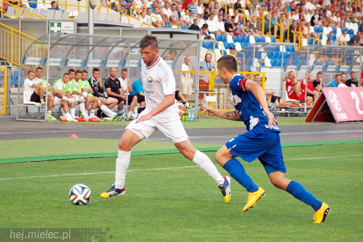 2 liga: FKS STAL MIELEC - MKS Puszcza Niepołomice 2:1