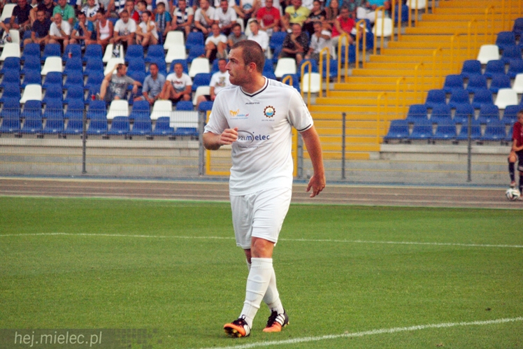 2 liga: FKS STAL MIELEC - MKS Puszcza Niepołomice 2:1