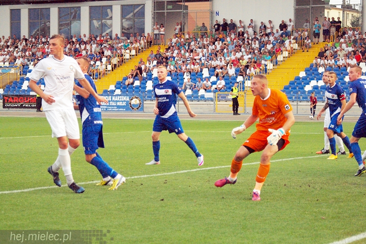 2 liga: FKS STAL MIELEC - MKS Puszcza Niepołomice 2:1