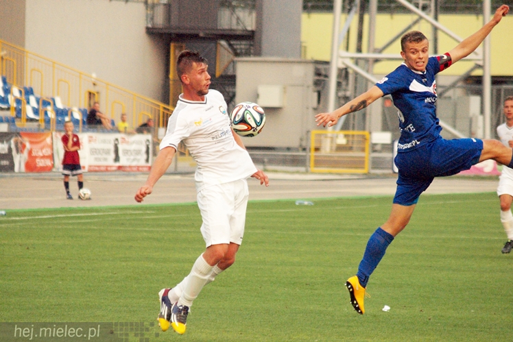 2 liga: FKS STAL MIELEC - MKS Puszcza Niepołomice 2:1