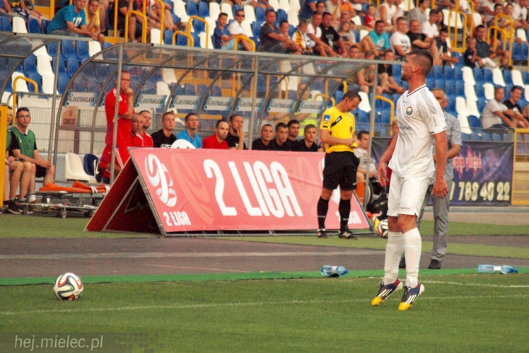 2 liga: FKS STAL MIELEC - MKS Puszcza Niepołomice 2:1