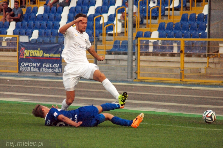 2 liga: FKS STAL MIELEC - MKS Puszcza Niepołomice 2:1