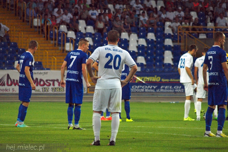 2 liga: FKS STAL MIELEC - MKS Puszcza Niepołomice 2:1
