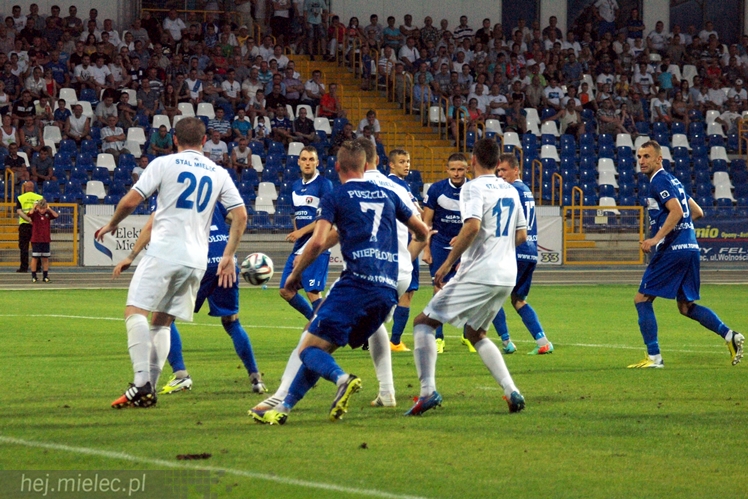 2 liga: FKS STAL MIELEC - MKS Puszcza Niepołomice 2:1