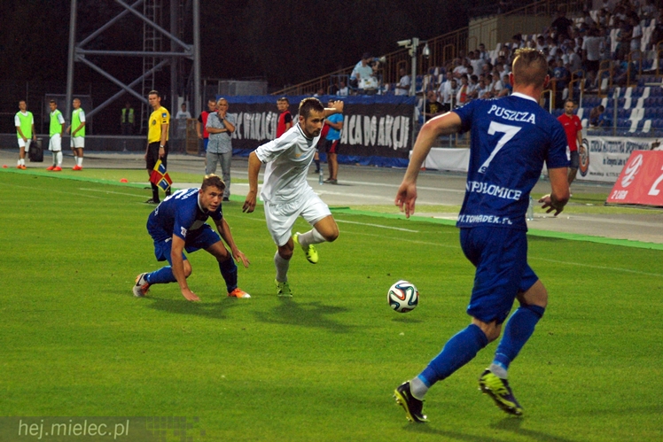 2 liga: FKS STAL MIELEC - MKS Puszcza Niepołomice 2:1