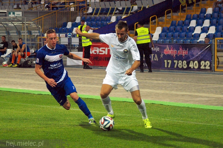 2 liga: FKS STAL MIELEC - MKS Puszcza Niepołomice 2:1